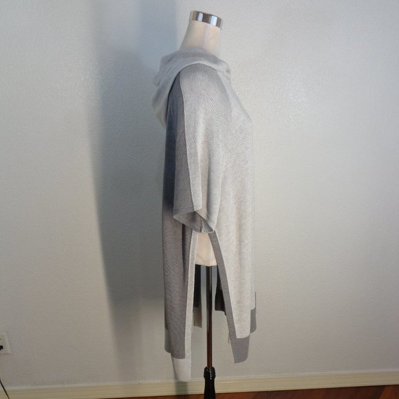 Lululemon Hooded Poncho Size M-L - Gray Color Block Tunic Sweater side vents - Picture 3 of 8
